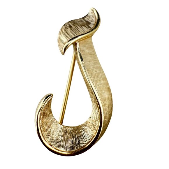 Trifari Gold-Tone Crown J Initial Pin Brooch Vintage Jewelry Collectible 1960s - Picture 1 of 5